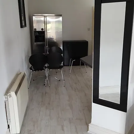 Malahide Road Flat Apartment *